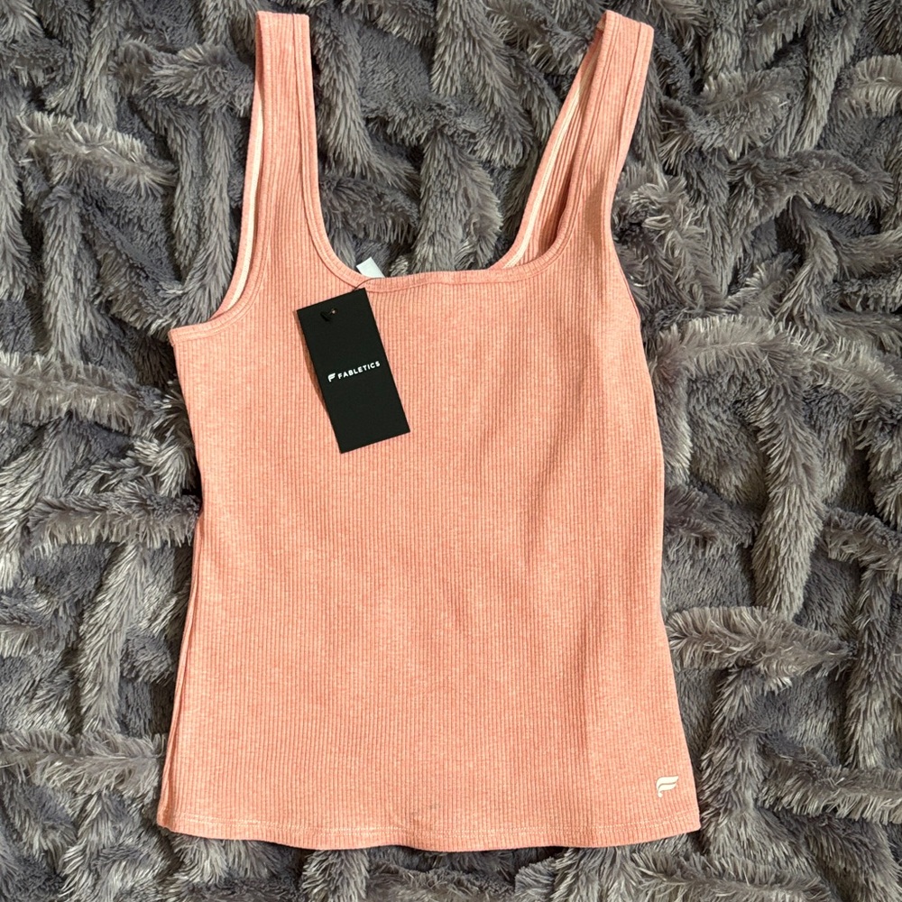 NWT Fabletics Peach Ribbed Scoop Neck Tank Large